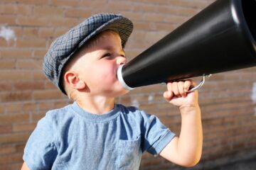 Como escrever títulos atrativos para carrossel ou YouTube